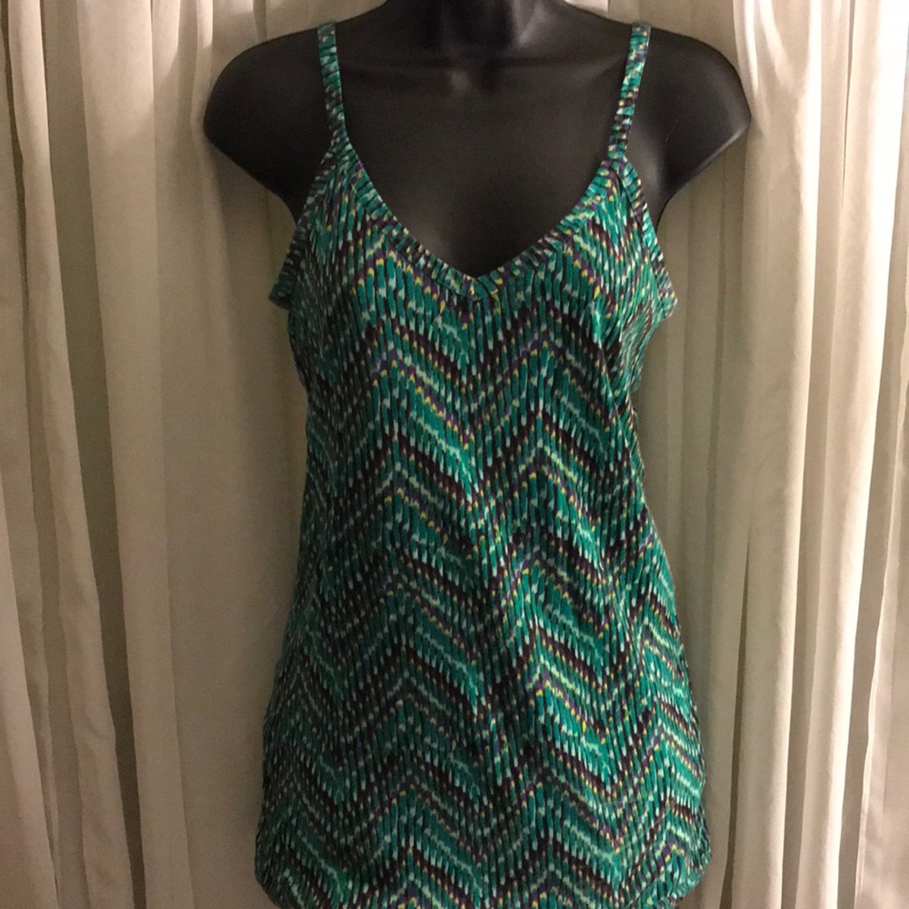 BNWOT cute tank can be worn as a v neck or scoop